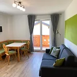 Haus דירה
